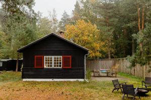 Simple Living For A Time In Asserbo Plantation