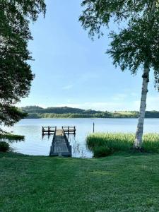 Stylish 70S Villa With Forest And Lake View In Ry