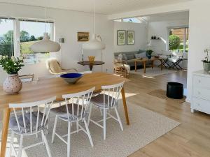 Unique House Overlooking Aabenraa Fjord