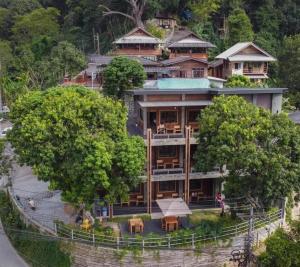 วิลลา วาดี แม่กำปอง Villa Vadee Maekampong