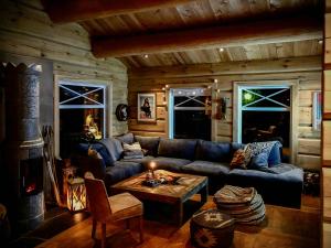 Rustic Log Cabin At The Foot Of Hardangervidda - Casas de férias, Uvdal