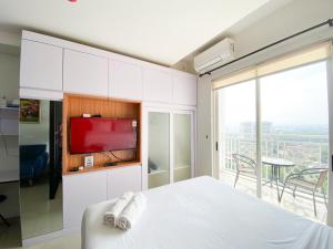 Best Choice and Modern Studio at Mataram City Apartment By Travelio