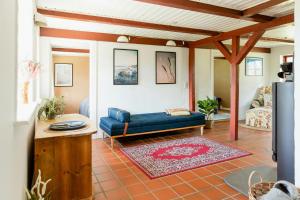 Timber House With Sauna And Activity Room