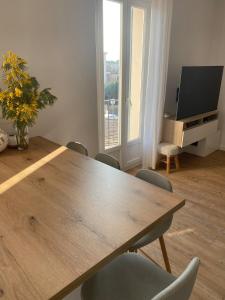 T2 neuf avec vue mer à 2 pas du centre et proche des plages