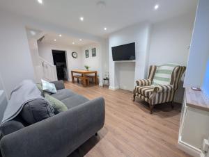 Little House on Lisburn Road