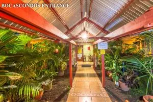 AQUA POINT CONDOS RENTALs - Bocas del Toro