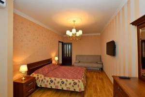One-Bedroom Apartment room in Apartment Chernaya Rechka