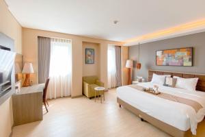 Best Deal and Homey 1BR No Kitchen at Grand Palace Kemayoran Apartment By Travelio