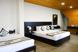 Hill Paradise Hanthana