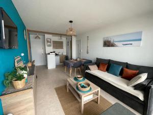 Au bruit des vagues, vue mer