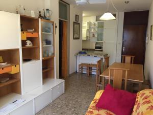Due Camere, Vicino al Mare, CONDOMINIO RIO