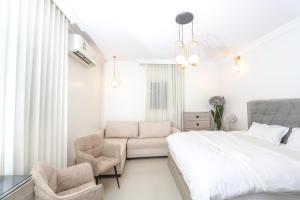 Self Room Al-Malqa
