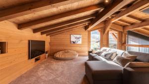 Large luxury chalet Megeve