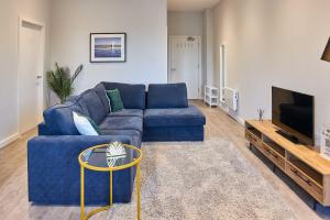 Host & Stay - Mariposa Waterloo