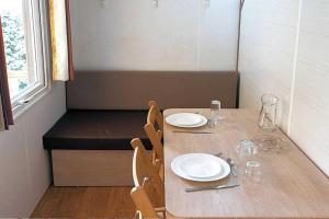Campings Camping 3 etoiles - Piscine - ccaaafi : photos des chambres