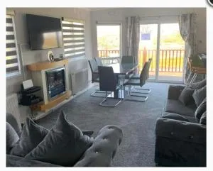 Lodge Retreat 4 - Haggerston Castle - Cheswick