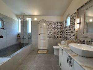 The Propeller a Luxury Farmstay at Crossroads Getaway