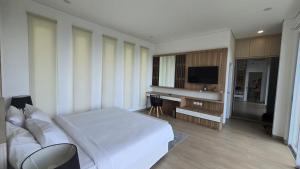 Melase Hill Suite Villa