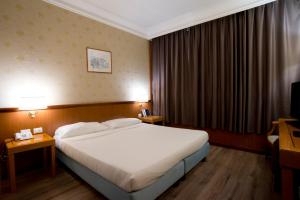 Standard Double or Twin Room room in Hotel The Brand