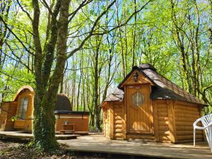 Chalets Le Domaine Insolite de Broceliande : Chalet