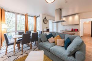 Serenity - 3 BDR - 6 prs - Parking - Wifi - Balcon