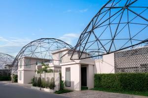 Taradol Premium Pool Villa