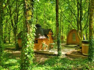 Chalets Le Domaine Insolite de Broceliande : Chalet