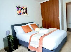 Elegant 2 Bed Flat in East London