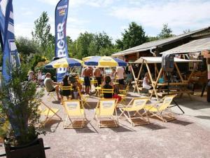 Campings Camping 4 etoiles - Piscine - eehda0 : photos des chambres
