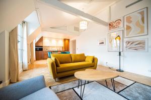 Appartements CIA - flat in Paris Louvre museum with balcony : photos des chambres