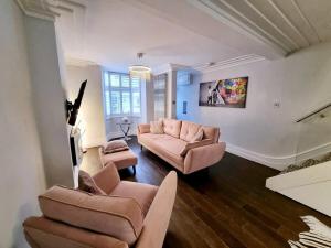 Brighton Cottage by the Sea