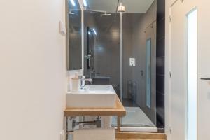 Orange 3 House - Chiado Studios