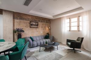 Stunning 2-Bed Apartment in Heart of Valletta