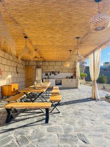 Las Cuevas - 3 bed finca in a serene setting