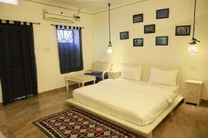 Blue Haveli Home Stay - Mahāmandir
