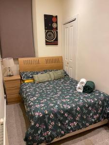 Wallfield Simple and descent Apartment