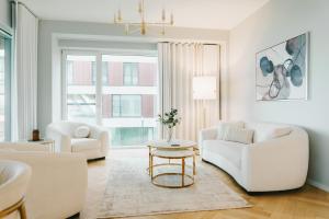 Luxury Living with Breathtaking Panoramic Views