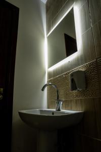 R Suites Wonderful studio with balcony G06