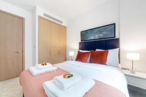 Gorgeous central 2BDR apartment, communal garden