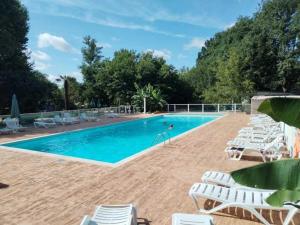 Campings Camping 3 etoiles - Piscine - eehcdh : photos des chambres