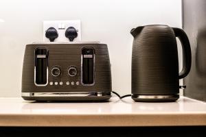 Osbourne House - BLUE 2 Bedroom,2 and half bath