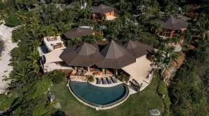 Luxury Beachfront Paradise - Tortola Island