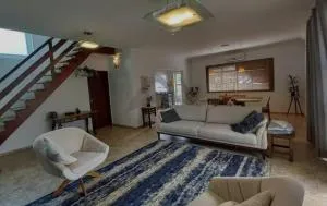 LINDA CASA com 3 SUITES - 巴朗德杰拉尔多