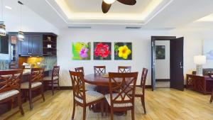 360 Splendor 208F- Ocean View Condo, Breakfast