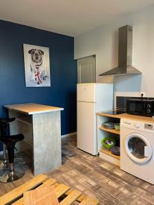 Appartements Appartement derriere la gare Laval : photos des chambres