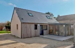 Stunning Home In Flottemanville-Hague - Vasteville