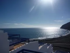 Amazing Sea View apartment with sun drenched terrace! - Giniginámar