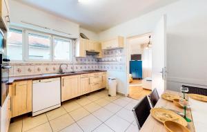 Appartements Beautiful Apartment In Schiltigheim : Appartement 3 Chambres