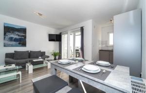 Amazing Apartment In Bibinje With Wifi