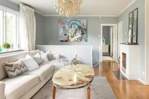 Villa Spacious - 利丁厄